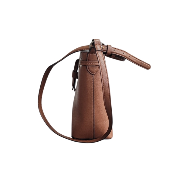 CHAPS Brown Faux Leather Bucket Bag Crossbody One Size - Picture 2 of 16